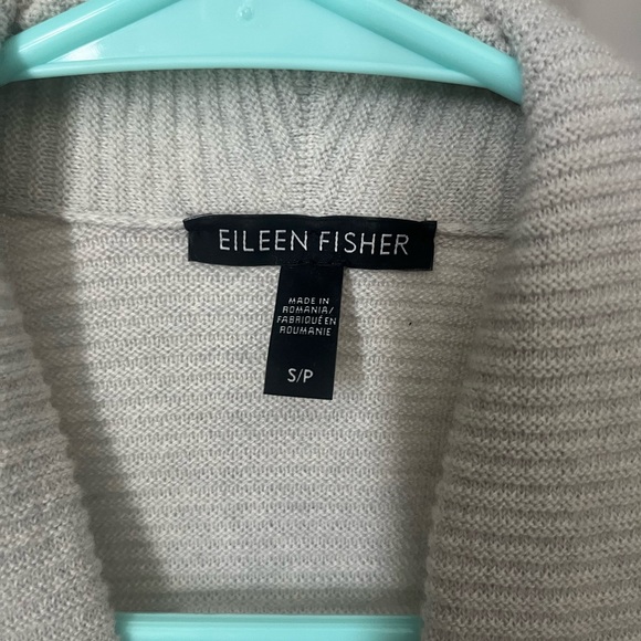 Eileen Fisher grey cardigan size S - Picture 6 of 8